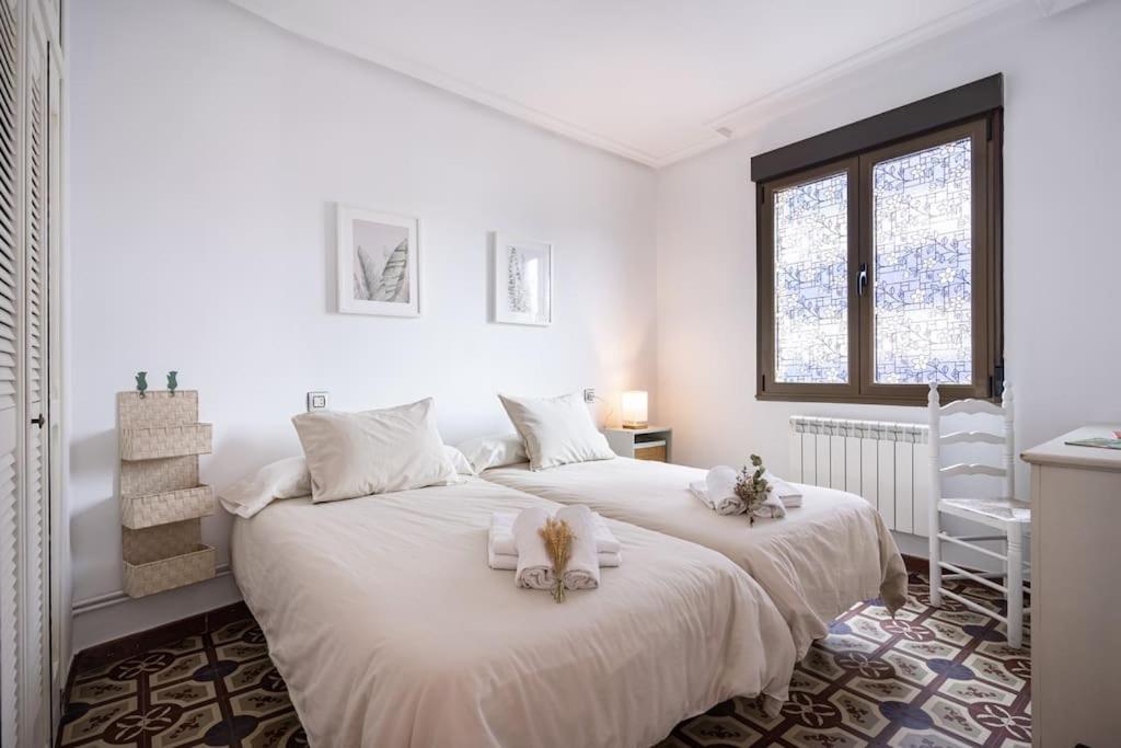 Ferienwohnung Apartamento Chary Gijón Exterior foto